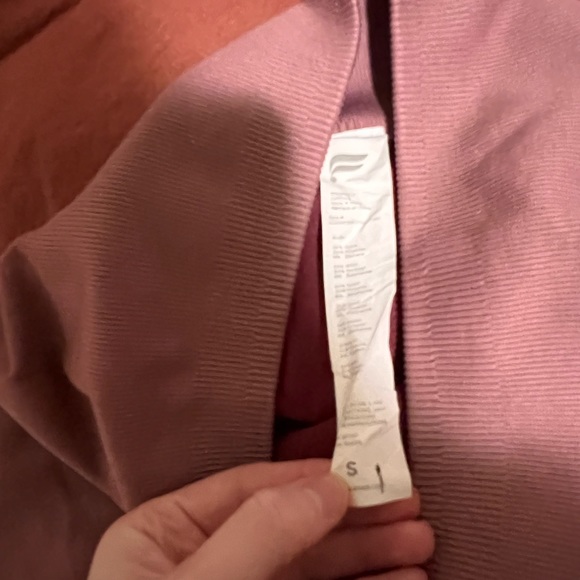 Fabletics red cheetah leggings - Picture 3 of 4